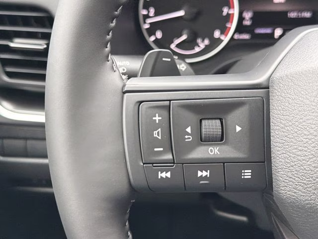 2026 Boulder Gray Pearl Nissan Rogue SV FWD SUV