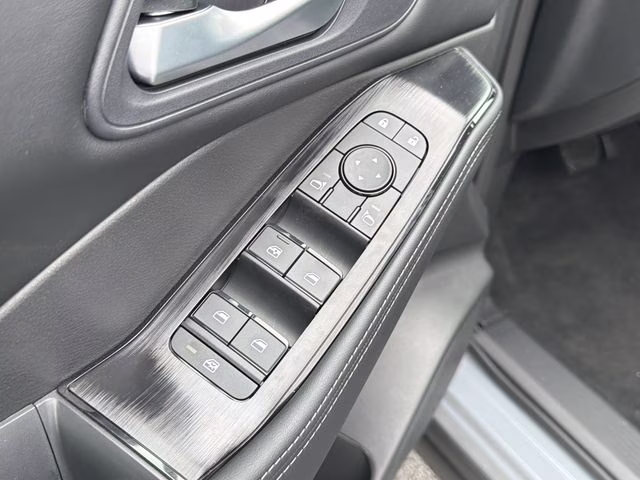 2026 Boulder Gray Pearl Nissan Rogue SV FWD SUV