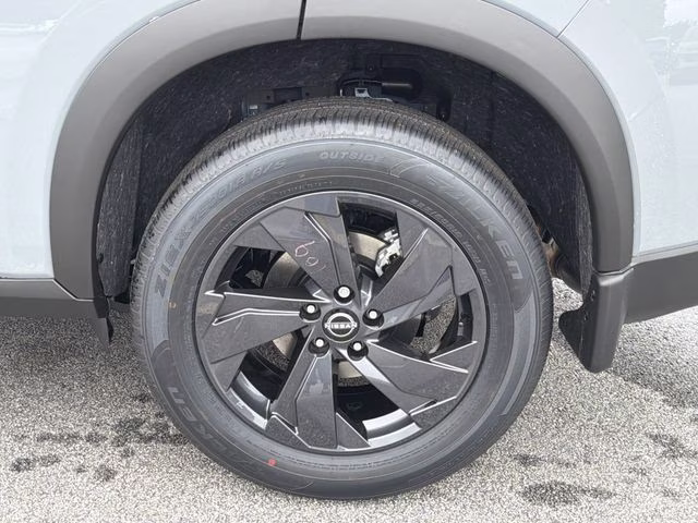 2026 Boulder Gray Pearl Nissan Rogue SV FWD SUV