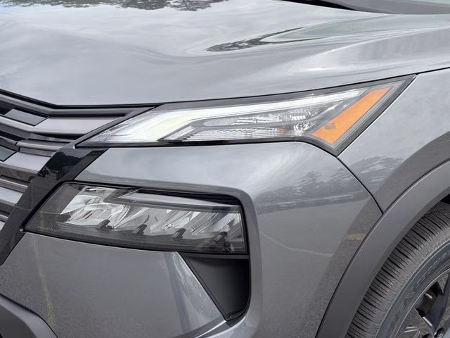 2026 Gun Metallic Nissan Rogue SV FWD SUV