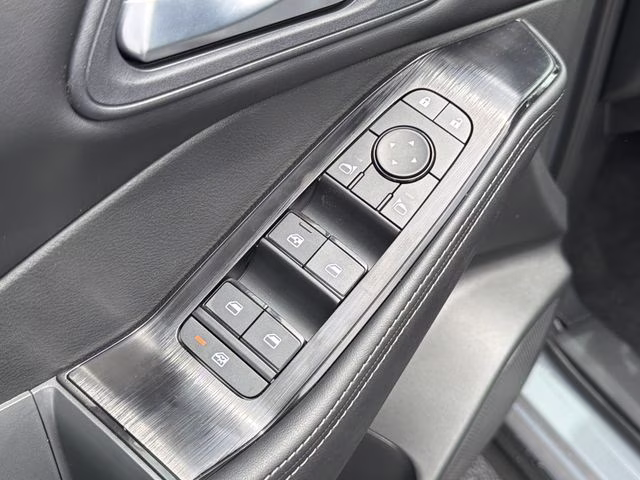 2026 Boulder Gray Pearl Nissan Rogue SV FWD SUV