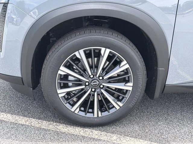 2026 Boulder Gray Pearl Nissan Pathfinder Platinum 4X4 SUV