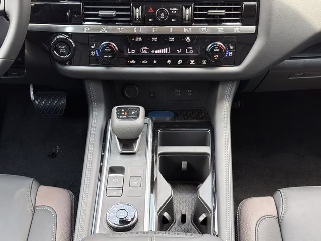 2026 Boulder Gray Pearl Nissan Pathfinder Platinum 4X4 SUV