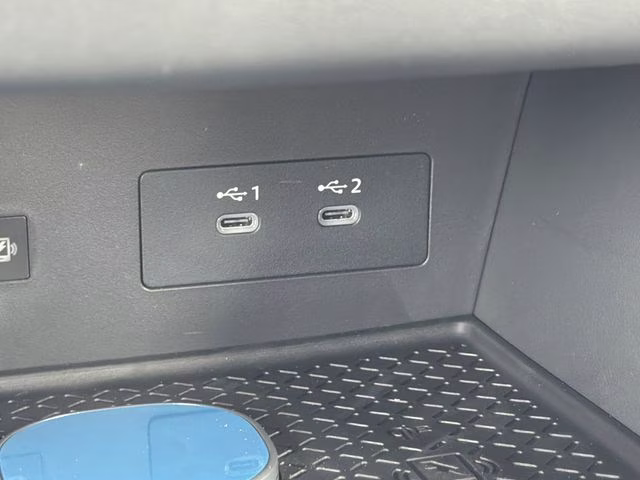 2026 Boulder Gray Pearl Nissan Pathfinder Platinum 4X4 SUV