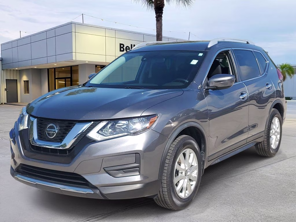 2020 Gun Metallic Nissan Rogue SV FWD SUV