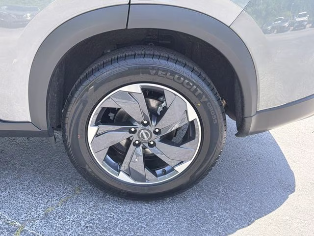 2025 Gun Metallic Nissan Rogue SV FWD SUV