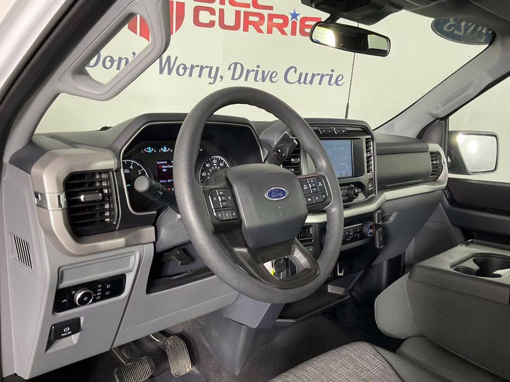 2023 Oxford White Ford F-150 XLT 4X4 Truck