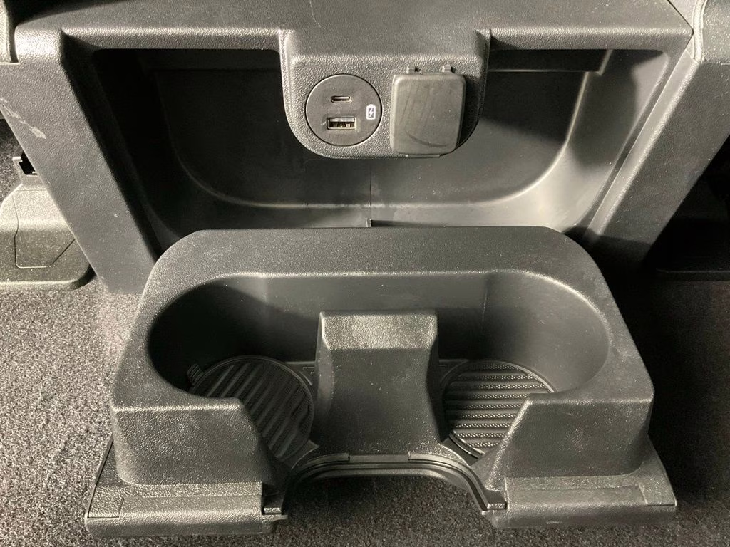 2023 Oxford White Ford F-150 XLT 4X4 Truck