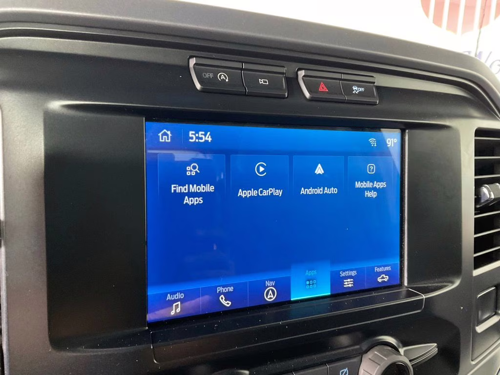 2023 Oxford White Ford F-150 XLT 4X4 Truck