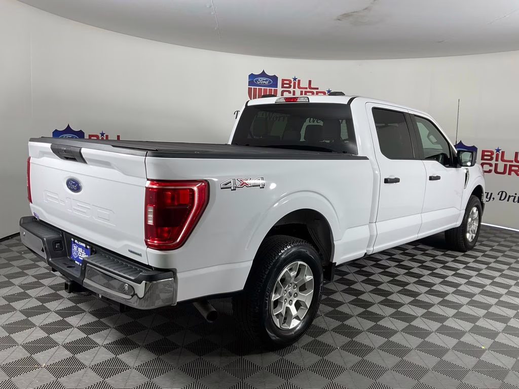 2023 Oxford White Ford F-150 XLT 4X4 Truck