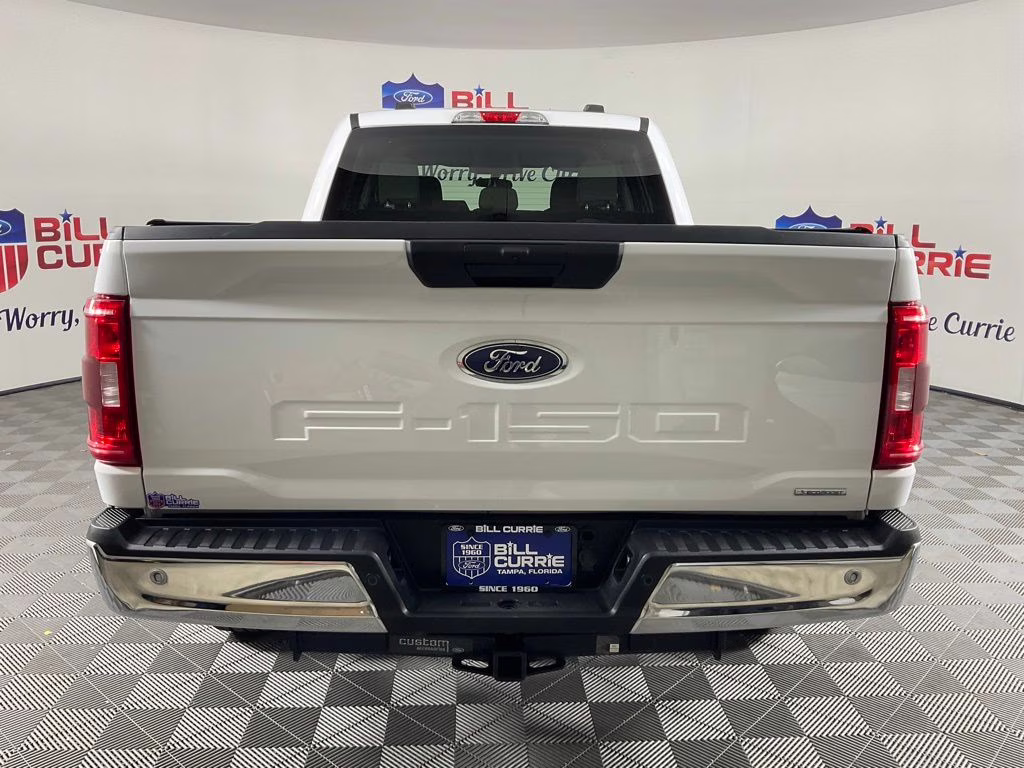 2023 Oxford White Ford F-150 XLT 4X4 Truck