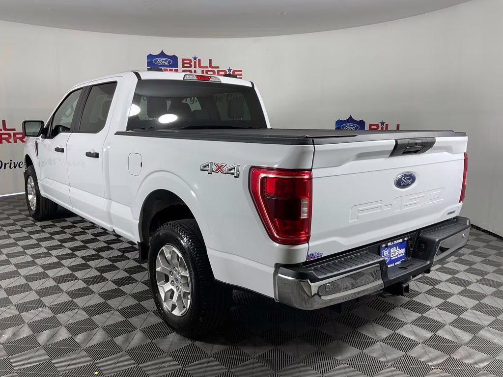2023 Oxford White Ford F-150 XLT 4X4 Truck