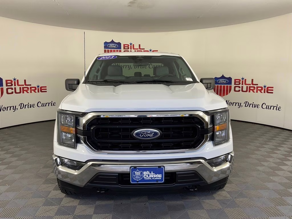 2023 Oxford White Ford F-150 XLT 4X4 Truck