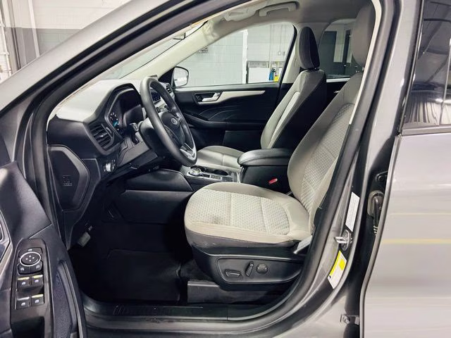 2021 Gray Metallic Ford Escape Hybrid SE AWD SUV