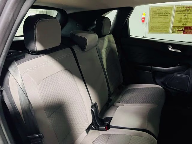 2021 Gray Metallic Ford Escape Hybrid SE AWD SUV