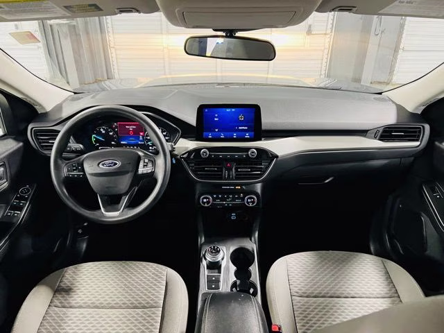 2021 Gray Metallic Ford Escape Hybrid SE AWD SUV