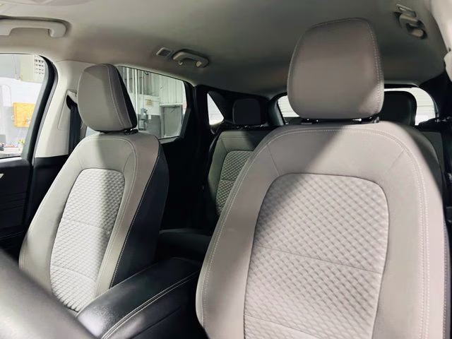 Used 2021 Ford Escape SE with VIN 1FMCU9BZ0MUA55205 for sale in Thomasville, GA