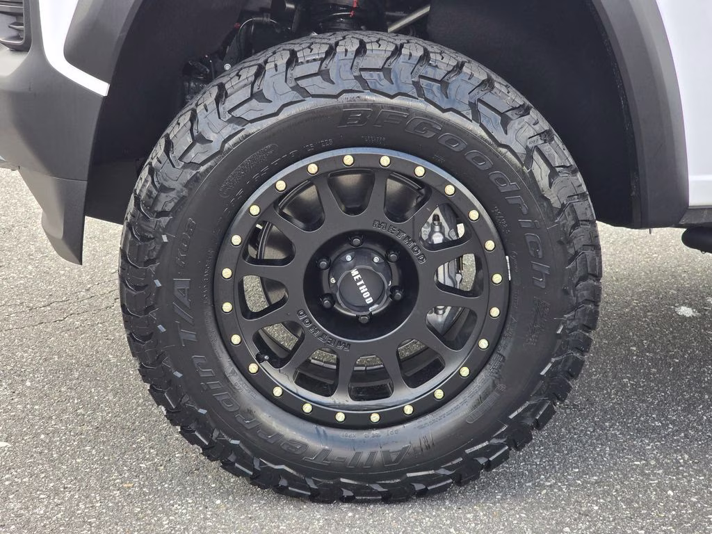 2026 Summit White Chevrolet Colorado Trail Boss 4X4 Truck