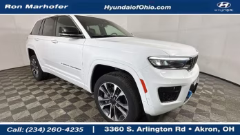 2023 Bright White Clearcoat Jeep Grand Cherokee Overland 4xe 4X4 SUV