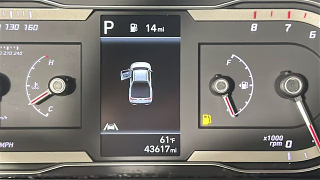 2024 Hampton Gray Hyundai Santa Cruz SEL FWD Truck