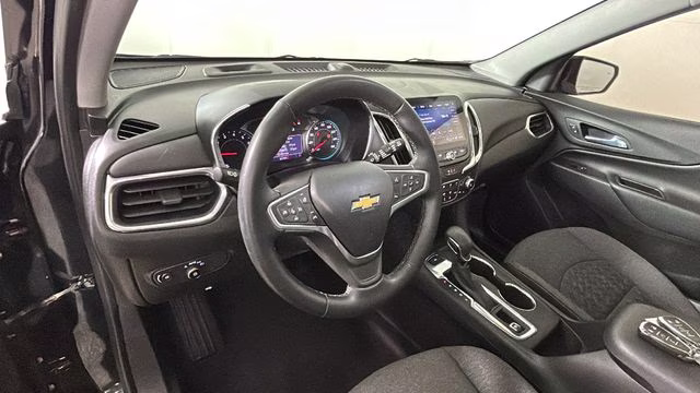 2023 Mosaic Black Metallic Chevrolet Equinox LT AWD SUV