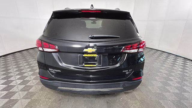 2023 Mosaic Black Metallic Chevrolet Equinox LT AWD SUV