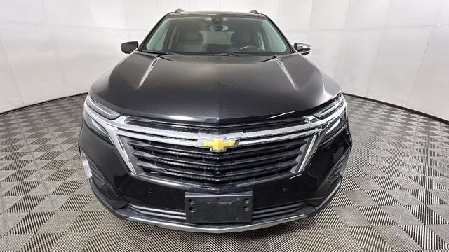 2023 Mosaic Black Metallic Chevrolet Equinox LT AWD SUV