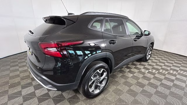 2026 Mosaic Black Metallic Chevrolet Trax LT FWD SUV
