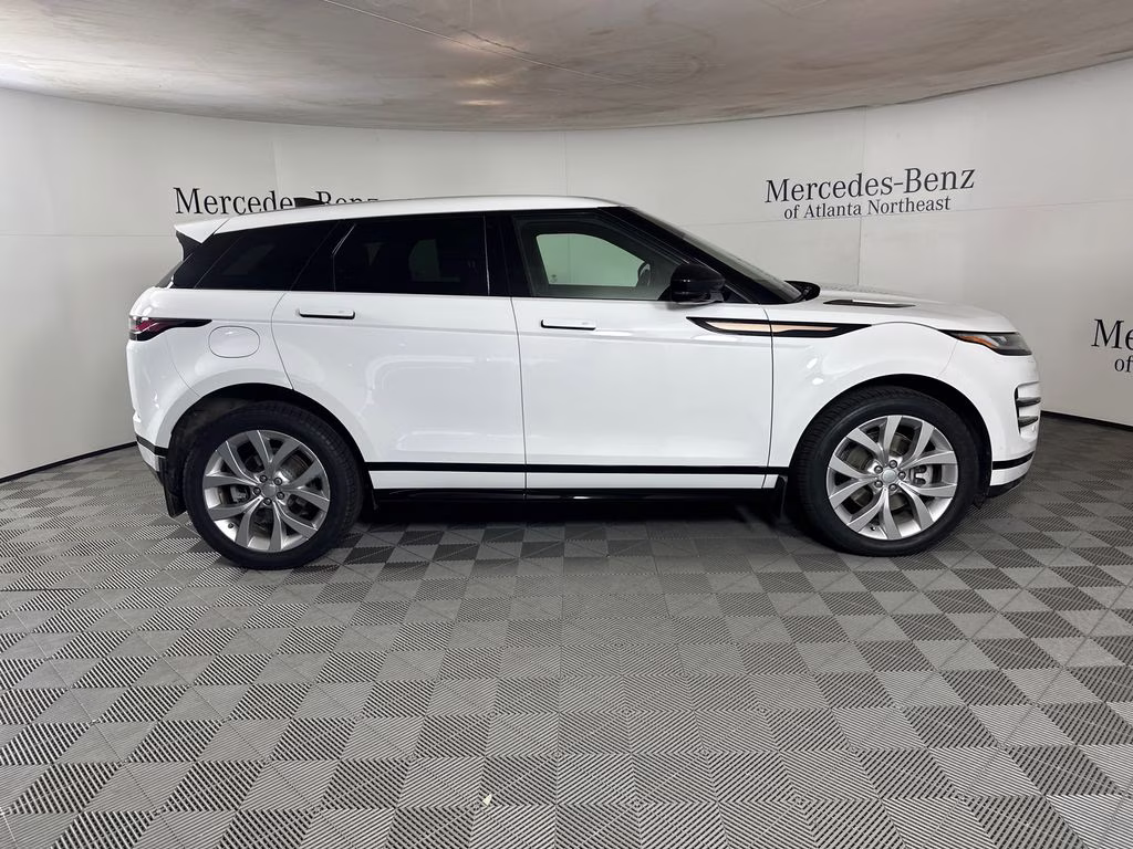2023 Fuji White Land Rover Range Rover Evoque R-Dynamic SE AWD SUV