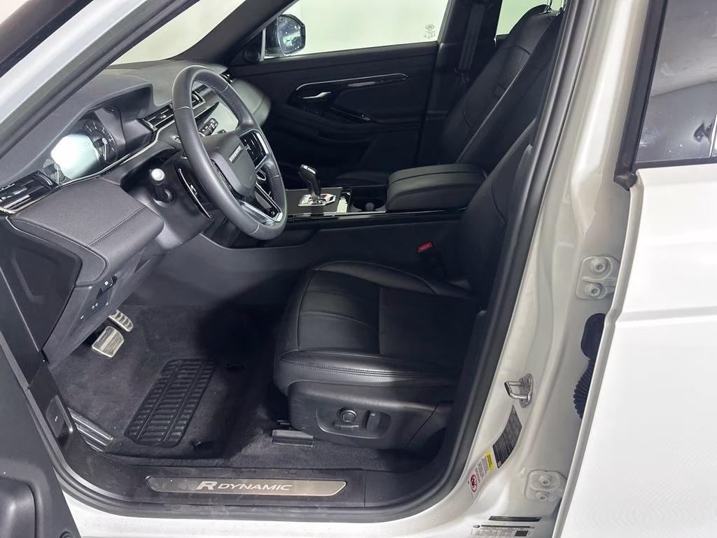 2023 Fuji White Land Rover Range Rover Evoque R-Dynamic SE AWD SUV