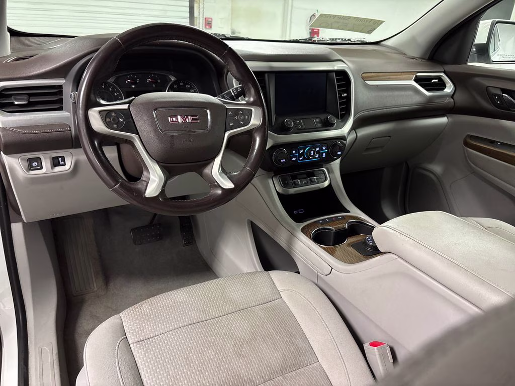 2020 Summit White GMC Acadia SLE AWD SUV