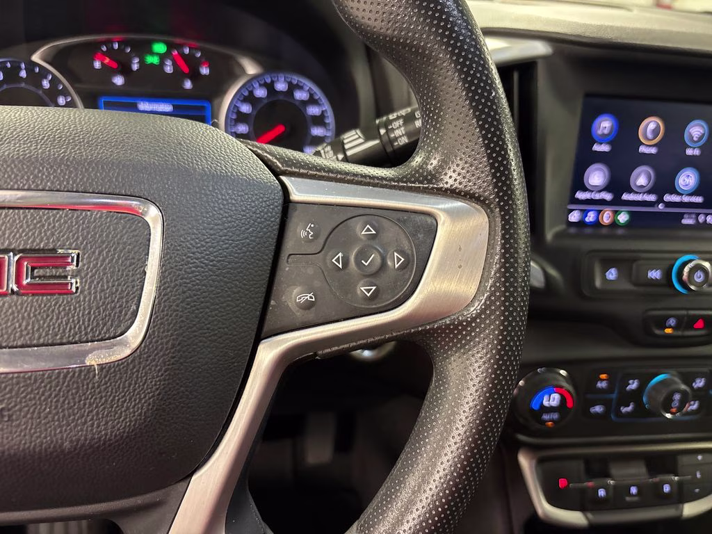 2023 Sterling Metallic GMC Terrain SLE FWD SUV