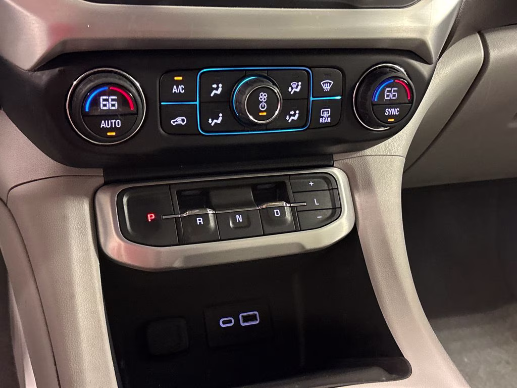 2020 Summit White GMC Acadia SLE AWD SUV