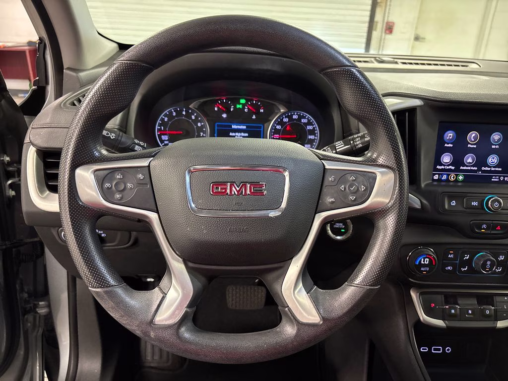 2023 Sterling Metallic GMC Terrain SLE FWD SUV