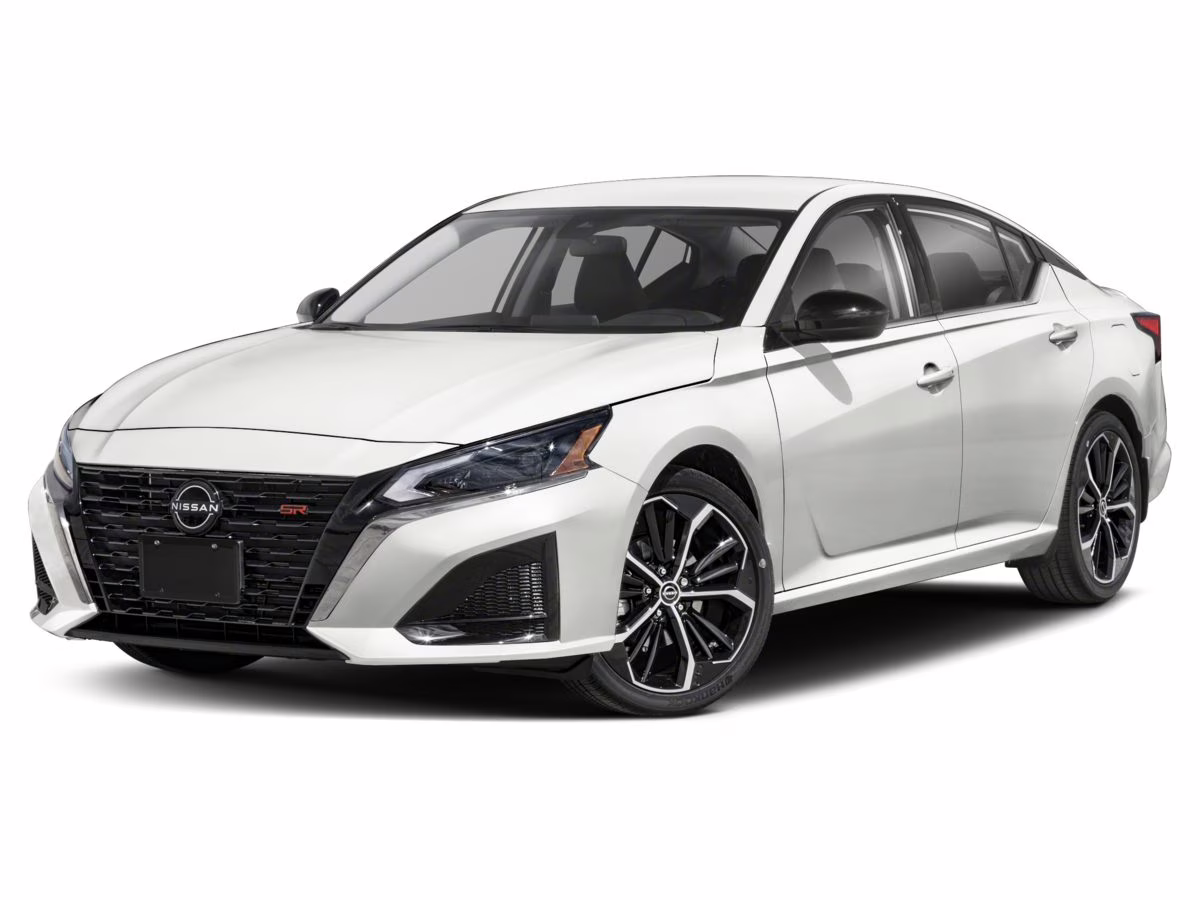 2026 Pearl White/Super Black Nissan Altima 2.5 SR FWD Sedan