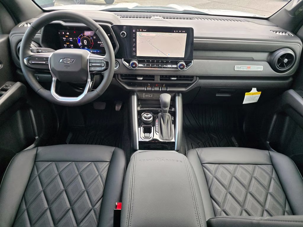 2026 Summit White Chevrolet Colorado Trail Boss 4X4 Truck