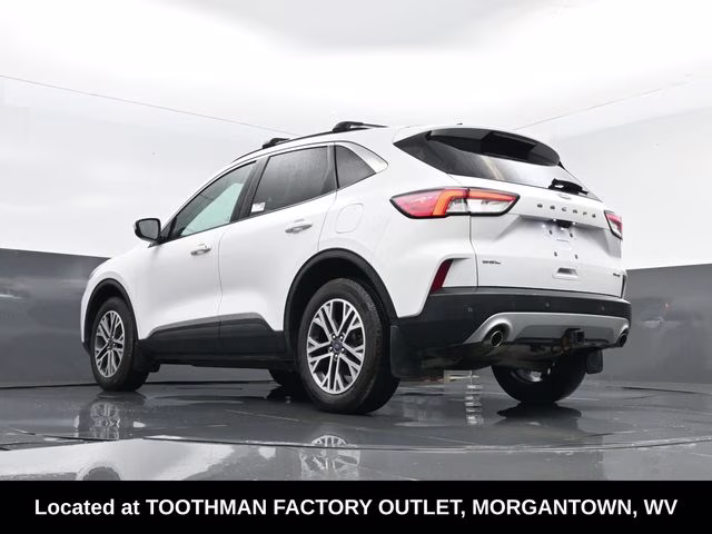 2022 White Ford Escape SEL AWD SUV