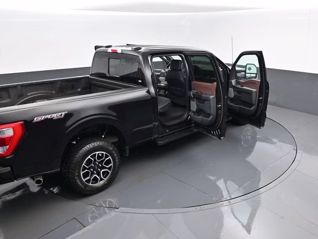 2023 Black Ford F-150 Lariat 4X4 Truck