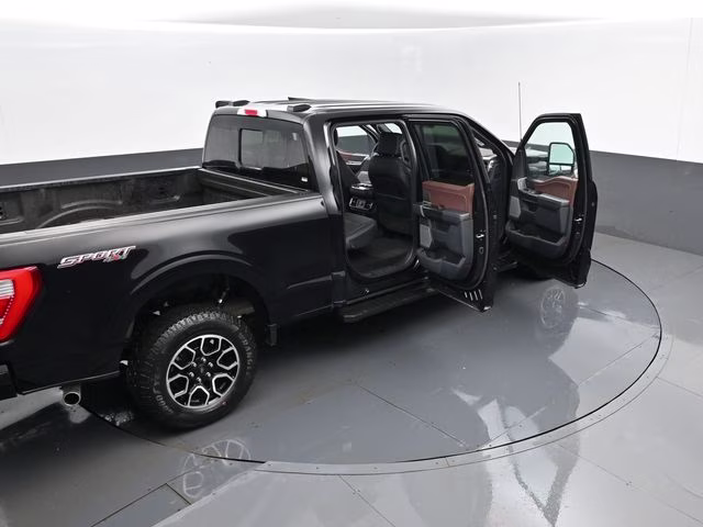 2023 Black Ford F-150 Lariat 4X4 Truck