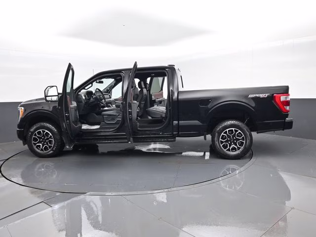 2023 Black Ford F-150 Lariat 4X4 Truck
