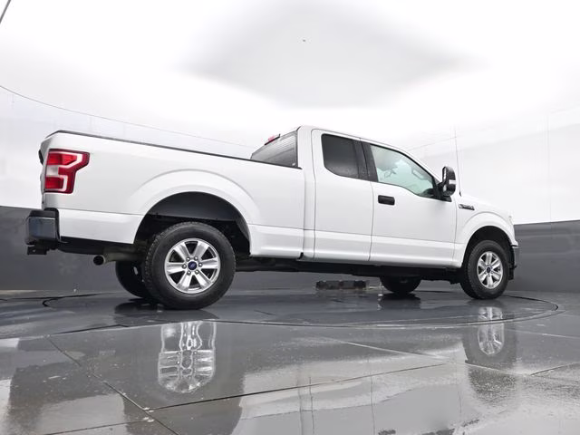 2020 White Ford F-150 XLT 4X4 Truck