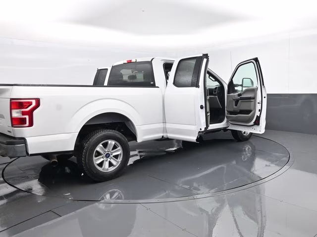 2020 White Ford F-150 XLT 4X4 Truck