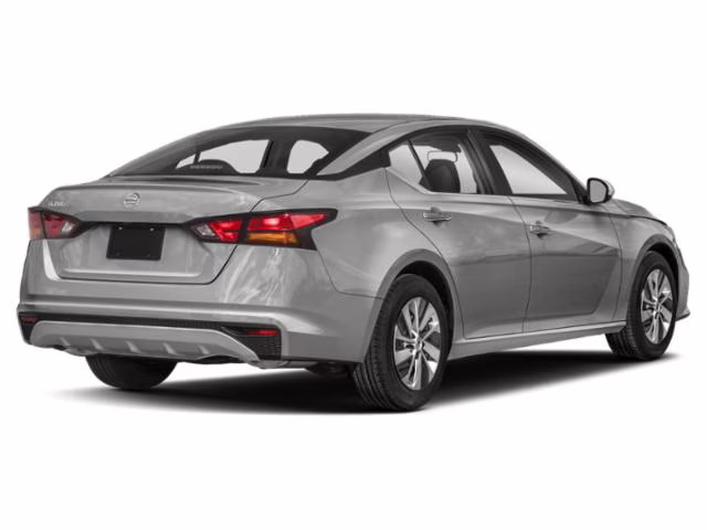 2022 Brilliant Silver Metallic Nissan Altima 2.5 S FWD Sedan