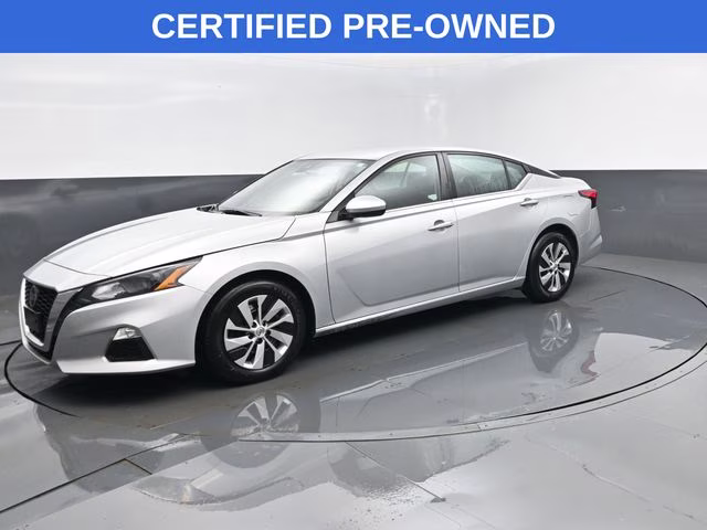 2022 Brilliant Silver Metallic Nissan Altima 2.5 S FWD Sedan