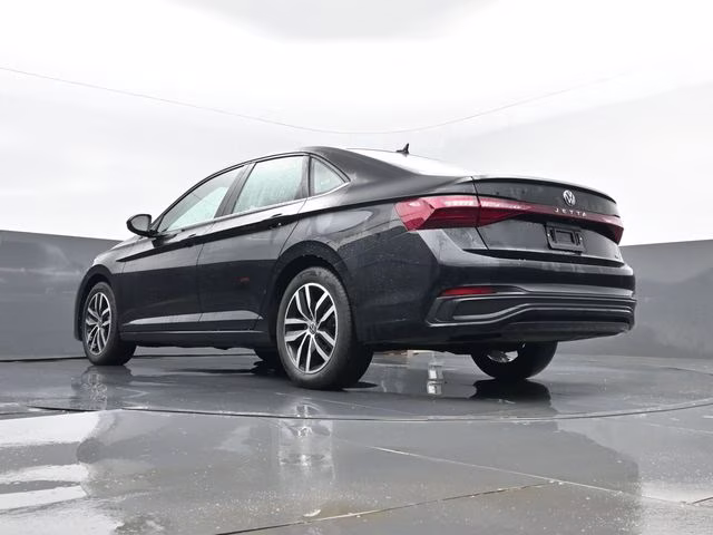 2025 Black Volkswagen Jetta 1.5T SE FWD Sedan