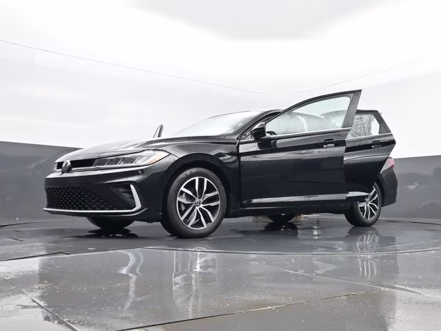 2025 Black Volkswagen Jetta 1.5T SE FWD Sedan