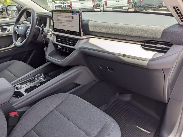2026 Oxford White Ford Explorer Active 4X4 SUV