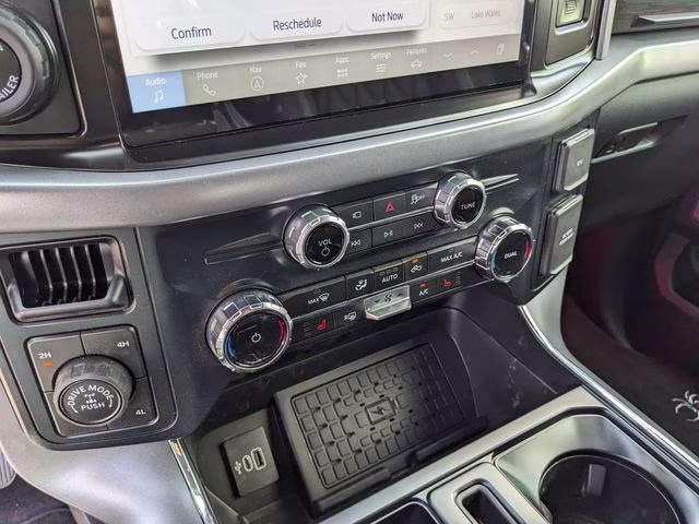 2026 Oxford White Ford F-150 XLT 4X4 Truck