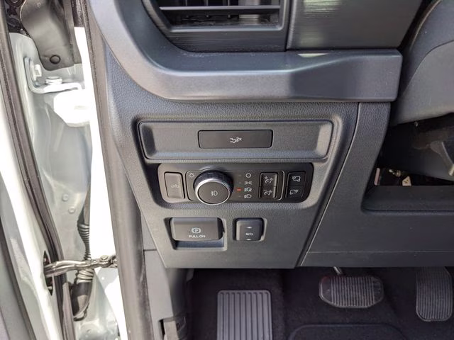 2026 Oxford White Ford F-150 XLT 4X4 Truck