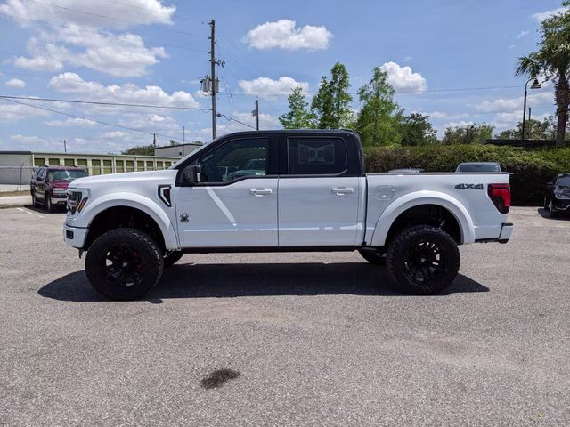 2026 Oxford White Ford F-150 XLT 4X4 Truck